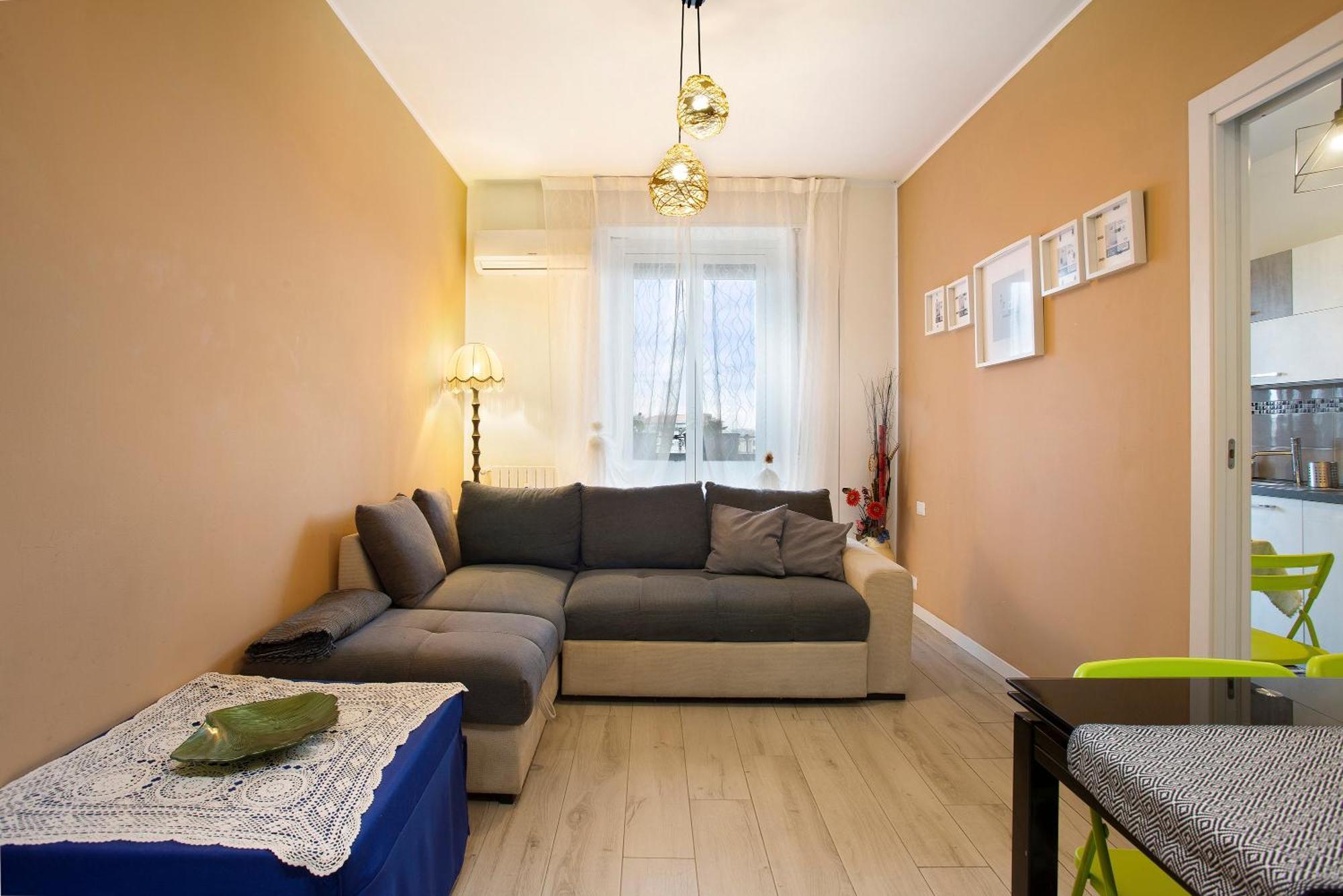Sweet Chloe Milano Apartment Bagian luar foto